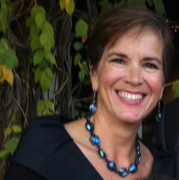 Profile Picture of Rebecca Page (@raspage1000) on Poshmark