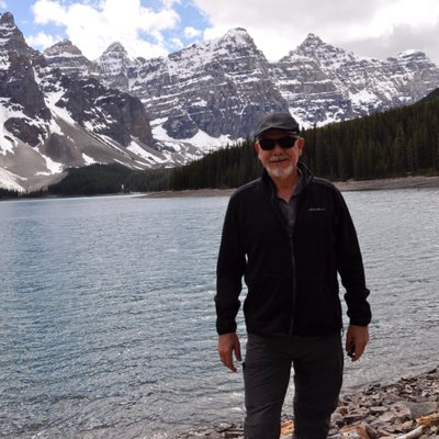 Profile Picture of Dennis Dugan (@ontheroadden) on Twitter