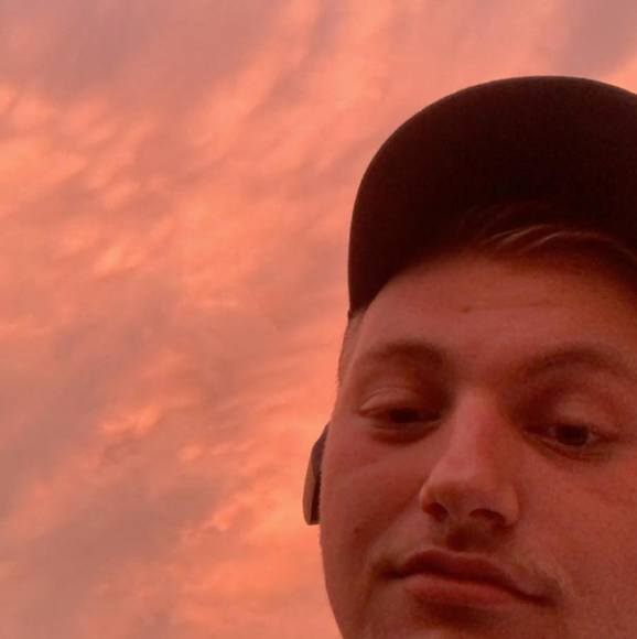 Profile Picture of John Dixon (@johndixonjr2525) on Poshmark