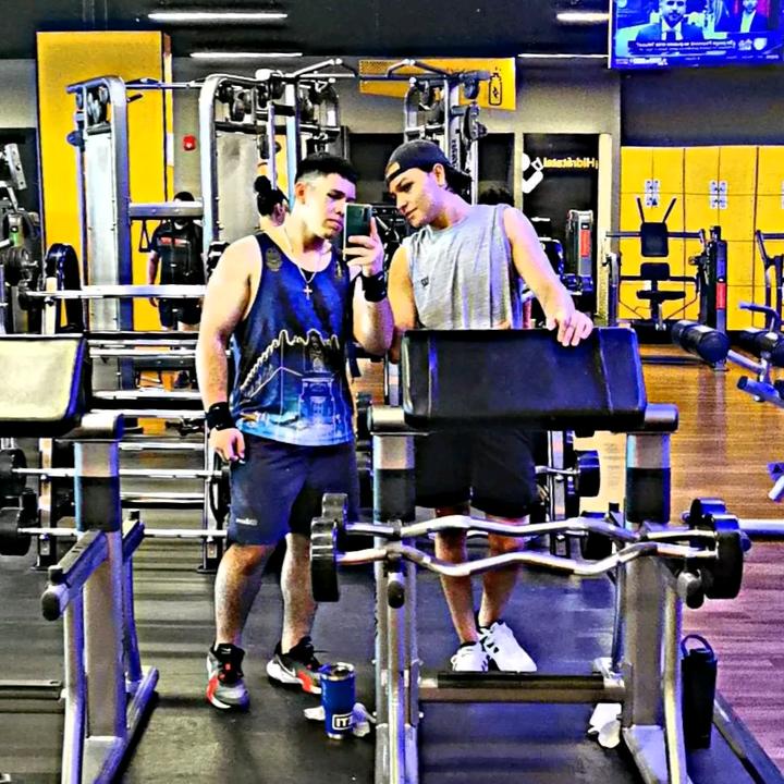 Profile Picture of Mika Zavala (@mikazavala) on Tiktok