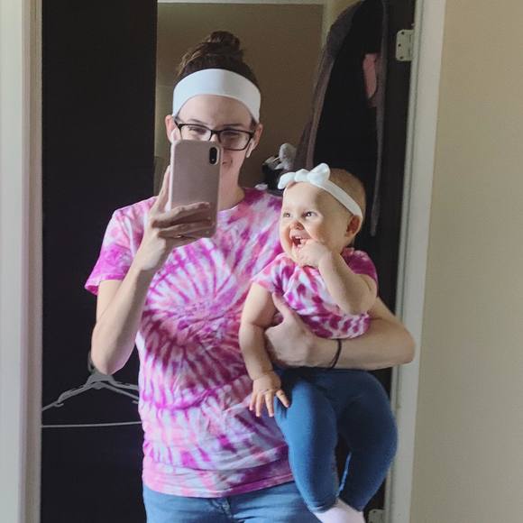 Profile Picture of Caitlyn Stempien (@caitstemp) on Poshmark