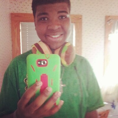 Profile Picture of Chase Blanchard (@Jhuss2TALL98) on Twitter