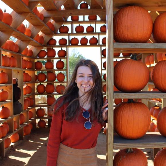 Ipek Saracoglu - Poshmark Profile Picture of Ipek Saracoglu (@igsmucc) on Poshmark