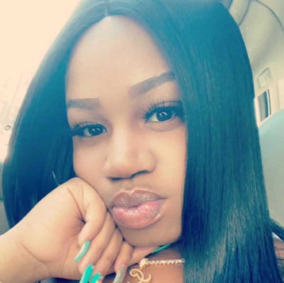 Profile Picture of Carlene Smith (@rlgover14) on Poshmark