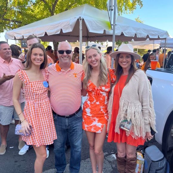 Profile Picture of Stacy Roddy (@stacyroddy) on Poshmark