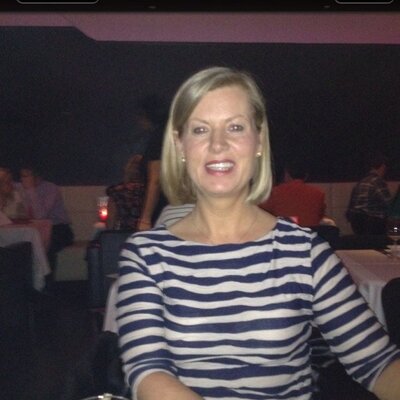 Profile Picture of Helen Hanlon (@HanlonHelen) on Twitter