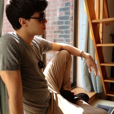 Profile Picture of Joshua Yarbrough (@yarbroughcreate) on Twitter