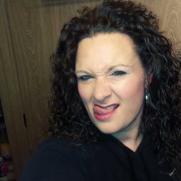 Profile Picture of Theano Boutsarakis (@tboutsarakis) on Poshmark