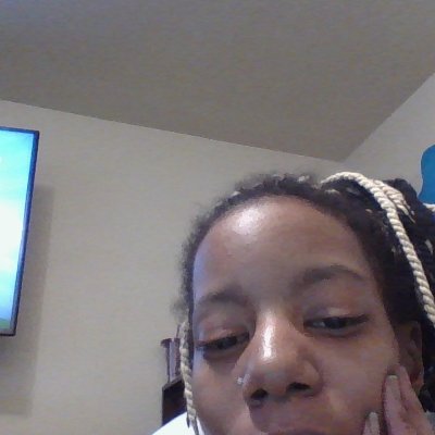 Profile Picture of Veronica Neal (@Veronic55111892) on Twitter