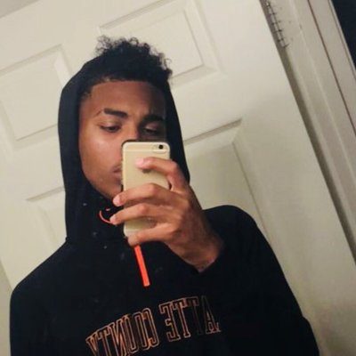 Profile Picture of Sean Winston  🕊 (@1TheyloveDrew_) on Twitter
