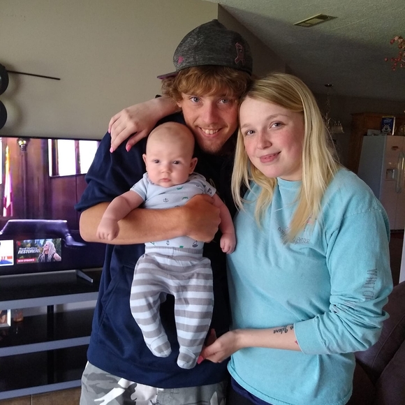 Profile Picture of Adrianna Gillihan (@a_gillihan) on Poshmark