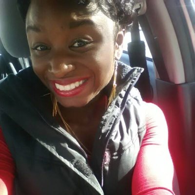 Profile Picture of Pauline  Jeffrey (@livelovelife107) on Twitter