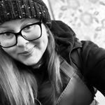 Profile Picture of Clare Ellis (@clarescustomsart) on Instagram