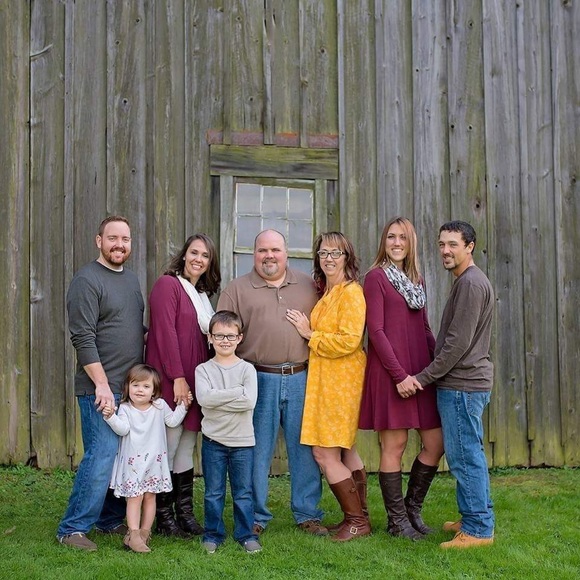 Profile Picture of Diana Widdowson (@dianawidd) on Poshmark