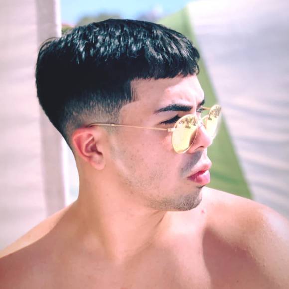 Profile Picture of Pedro Colón (@pgc305) on Poshmark