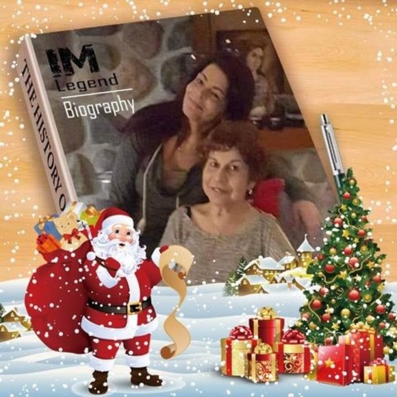 Profile Picture of Olga Gianiosis (@olgagianiosis) on Poshmark