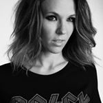 Profile Picture of LORIE PESTER (@loriepesterofficiel) on Instagram