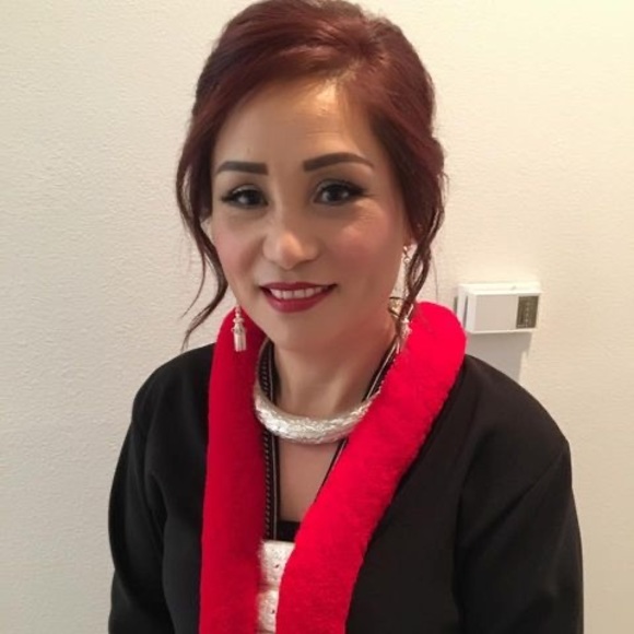 Profile Picture of Crystal Zhao (@dadelinzhao) on Poshmark