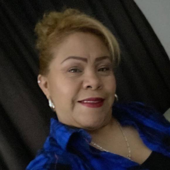 Profile Picture of Castro Lelis (@violetagarcia29) on Poshmark