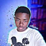 Profile Picture of Wandile Magwaza/Aaron Grizzly (@_silver_savage_) on Instagram