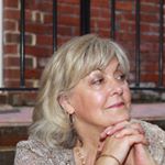 Profile Picture of Claudia Stewart (@claudiesue) on Instagram