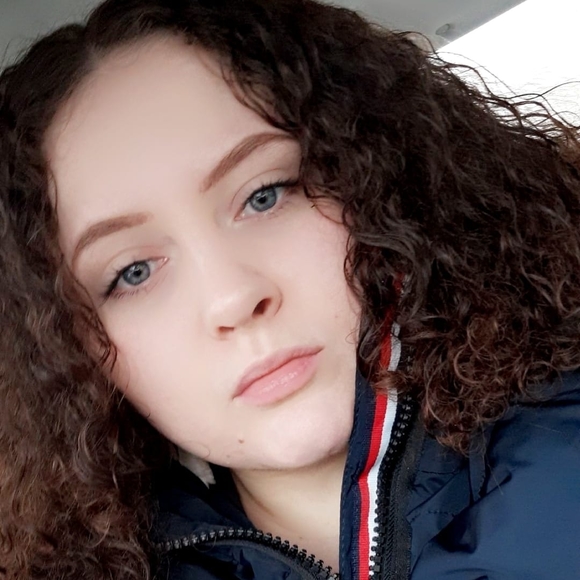 Profile Picture of Alysia Masino (@alysiamarieee22) on Poshmark