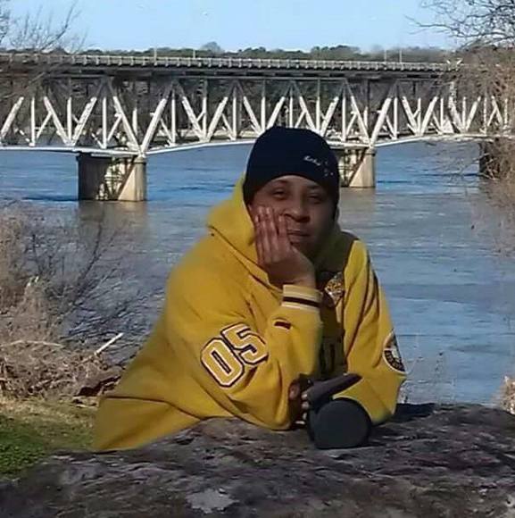 Profile Picture of Sherry Weeden (@sherryweeden) on Poshmark