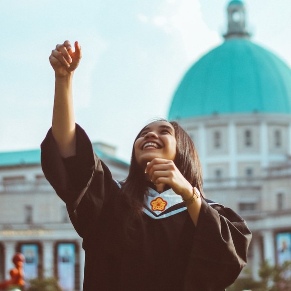 Profile Picture of Chanda Clibon (@clibon994) on Poshmark