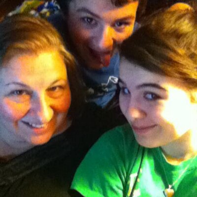 Profile Picture of Lisa Groh (@vantagept1) on Twitter