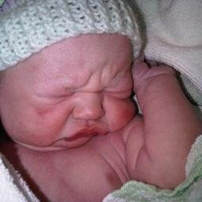 Profile Picture of Lara Cummings (@LuckyGreenducks) on Twitter