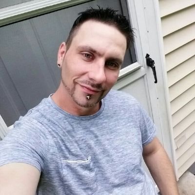 Profile Picture of Mark Pontbriand (@DjGrimWulf) on Twitter
