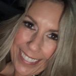 Profile Picture of Michelle Crespo (@mc.5.foot.2) on Instagram