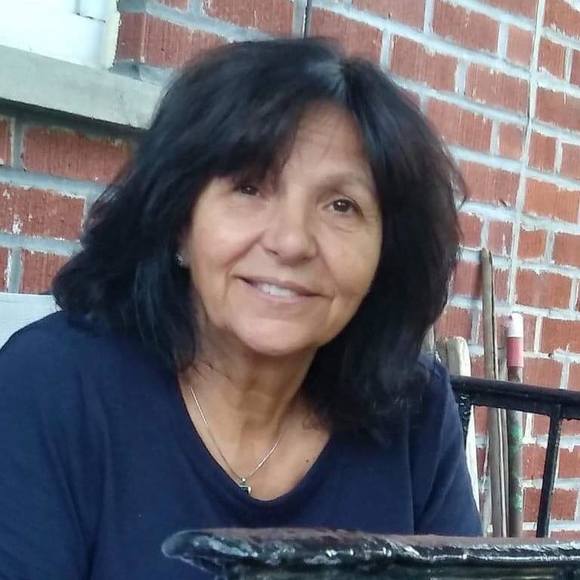 Profile Picture of Angela Procaccini (@angel_brunette) on Poshmark