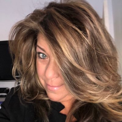 Profile Picture of Lisa Calandra (@LisaCalandra3) on Twitter