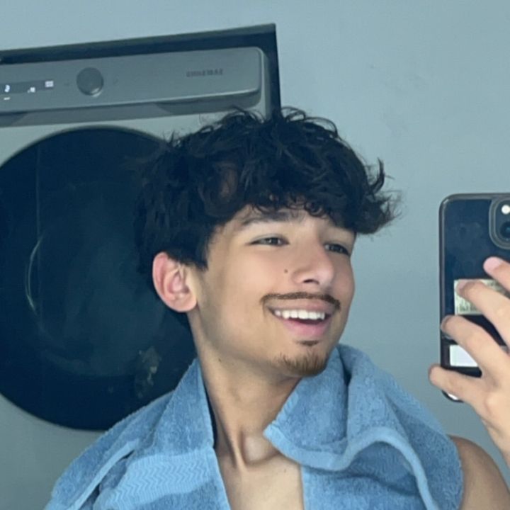 Profile Picture of Armando Ferrer (@armando.f08) on Tiktok
