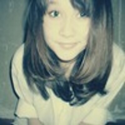 Profile Picture of Nancy Matthews (@McMillicent) on Twitter