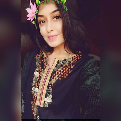 Profile Picture of Fiz. (@FizaFarooq__) on Twitter