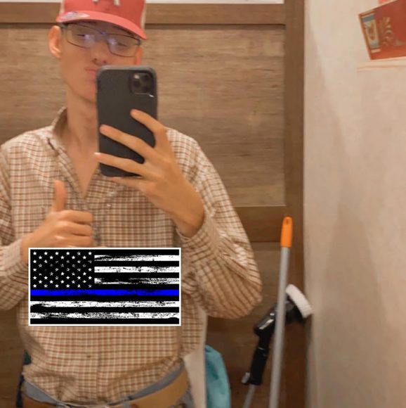 Profile Picture of Nicholas Wingo (@nicholaswingo) on Poshmark