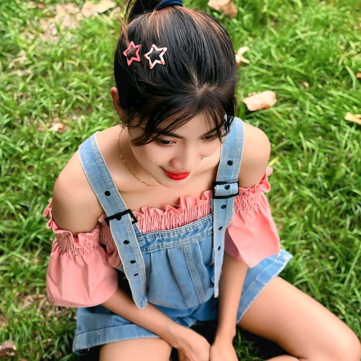 Profile Picture of 🦋N Chi🦋🔥 (@naychihnin3) on Tiktok