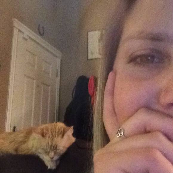 Profile Picture of Christy Faught (@shadowgrams) on Poshmark