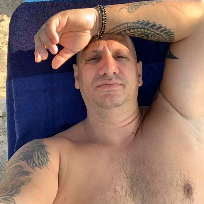 Profile Picture of john Gelen (@user6568287002042) on Tiktok