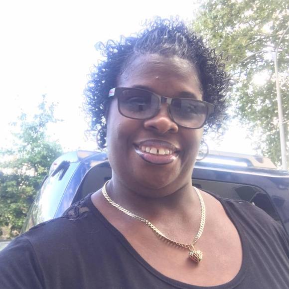 Profile Picture of Chasitey Mcgough (@chasiteymcgough) on Poshmark