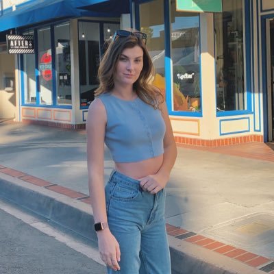 Profile Picture of Brianna Clark (@BreeHappy1) on Twitter