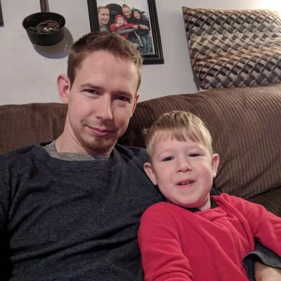 Profile Picture of Jim Longnecker (@skinnywhtjim) on Twitter