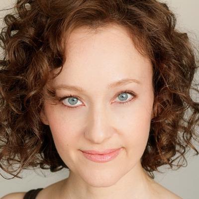 Profile Picture of Melissa VanderSchyffon Twitter