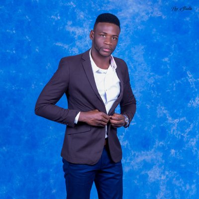 Profile Picture of Albert Tucker (@AlbertT58125586) on Twitter
