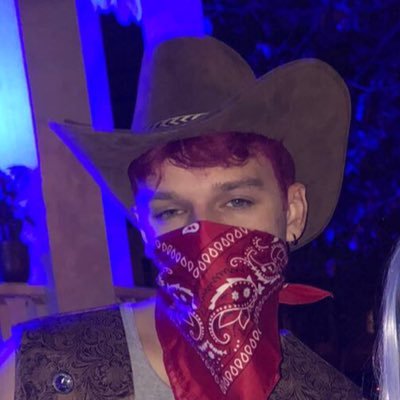 Profile Picture of G🐉 (@Grant___Rose) on Twitter