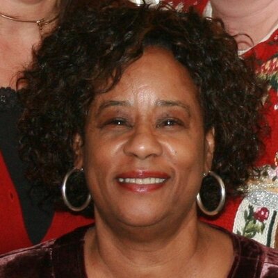 Profile Picture of JoAnne Hinton (@Hinton646) on Twitter