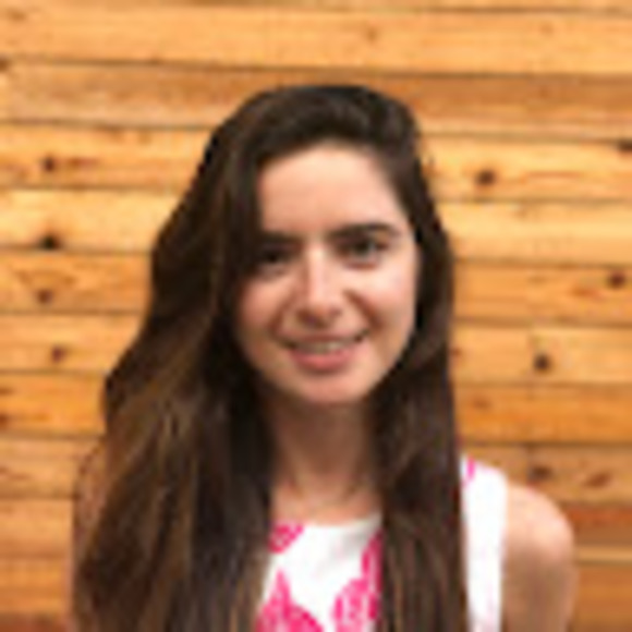 Profile Picture of Michaela Reynolds (@michaelareyn816) on Poshmark