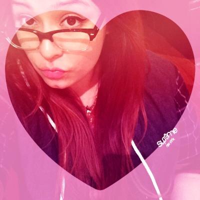 Profile Picture of Jessica Portillo (@jessiCakes_28) on Twitter